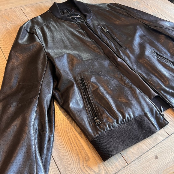Express for Men Leather Bomber Jacket - Picture 2 of 6